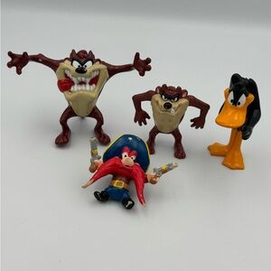 Looney Tunes Daffy Duck Yosemite Sam Action Figure Vintage 90s LOT 4 PCS Rare